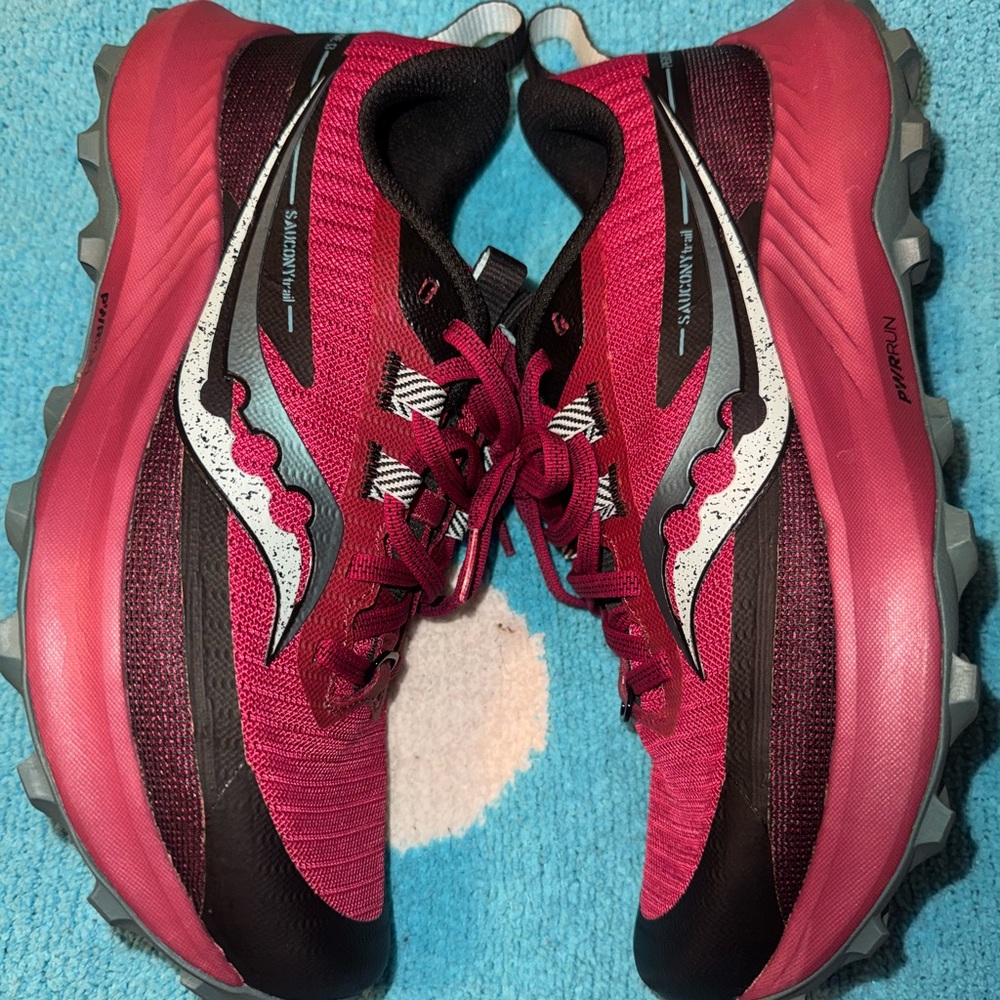 Saucony Womens Peregrine 13 trail running hiking  Shoes pink women’s size 8.5